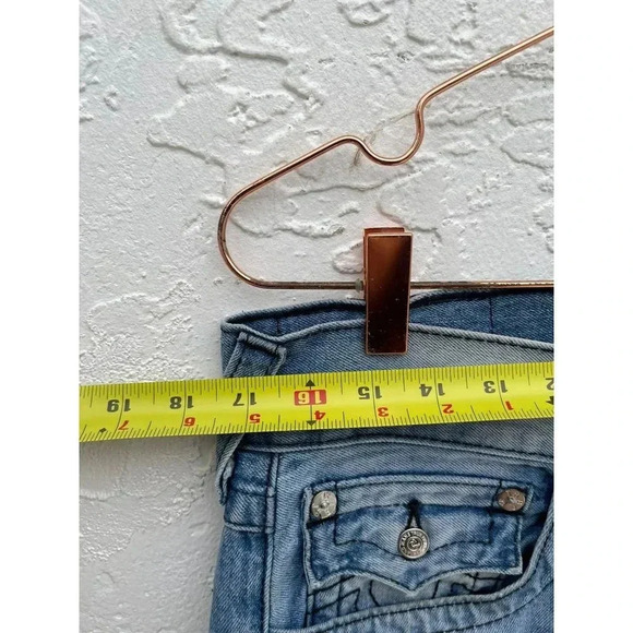 True Religion Mens Distressed Straight Cut Denim Jeans Light Blue Size 32 - Picture 3 of 16